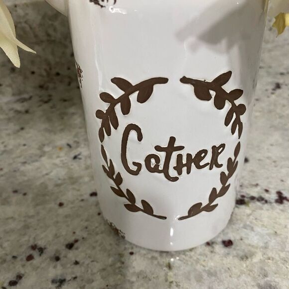 -‎ Ceramic fall themed vase with artificial flower arrangement - Picture 4 of 4